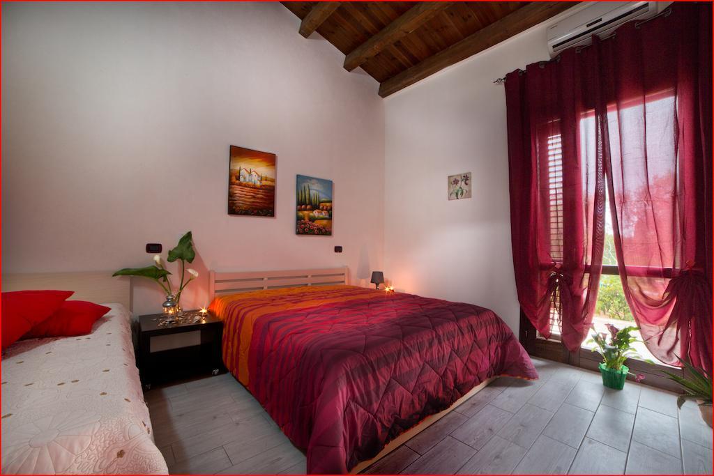 Ai Parchi Dei Parrini Bed & Breakfast Partinico Ruang foto